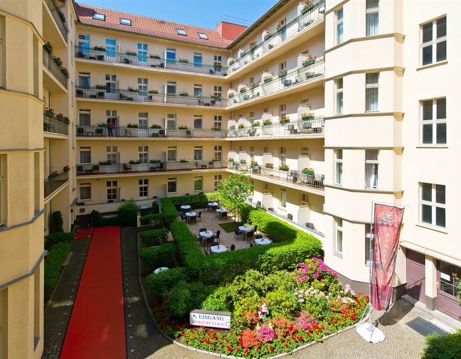 Hotel & Apartments Zarenhof Berlin Prenzlauer Berg Bagian luar foto